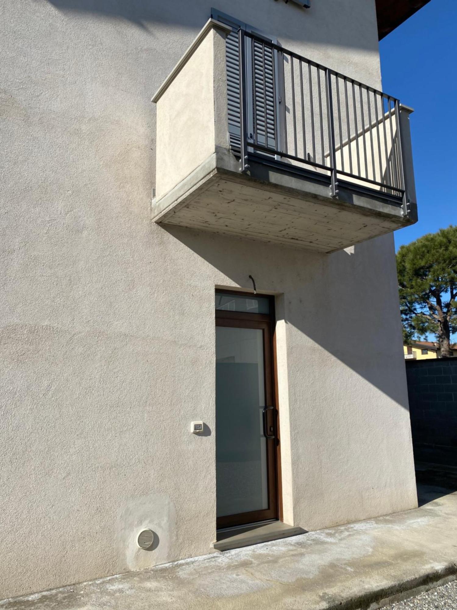 Il Caravaggio Guest House 2 Грасобио Екстериор снимка